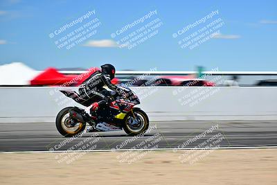 media/Mar-25-2024-Moto Forza (Mon) [[8d4319bd68]]/2-Advanced Group/Session 4 Front Straight Speed Pans/